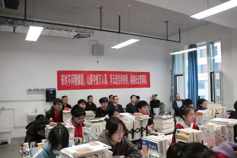 214ec740110f41e7a215e65ea0c85c2.jpg